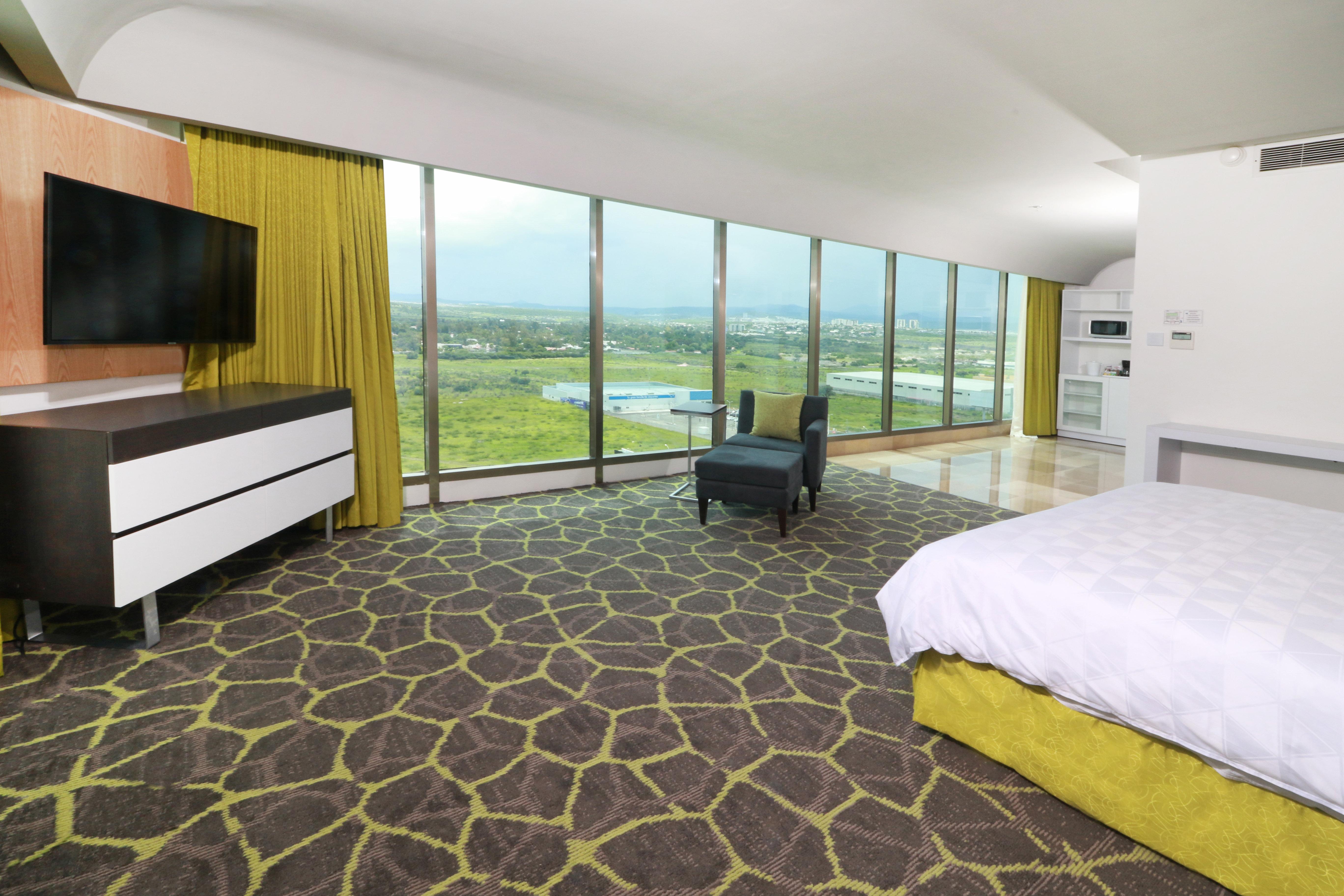 Holiday Inn Queretaro Zona Krystal By Ihg Buitenkant foto