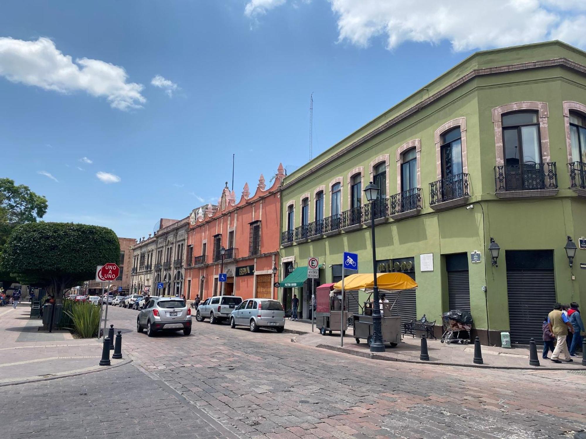 Holiday Inn Queretaro Zona Krystal By Ihg Buitenkant foto
