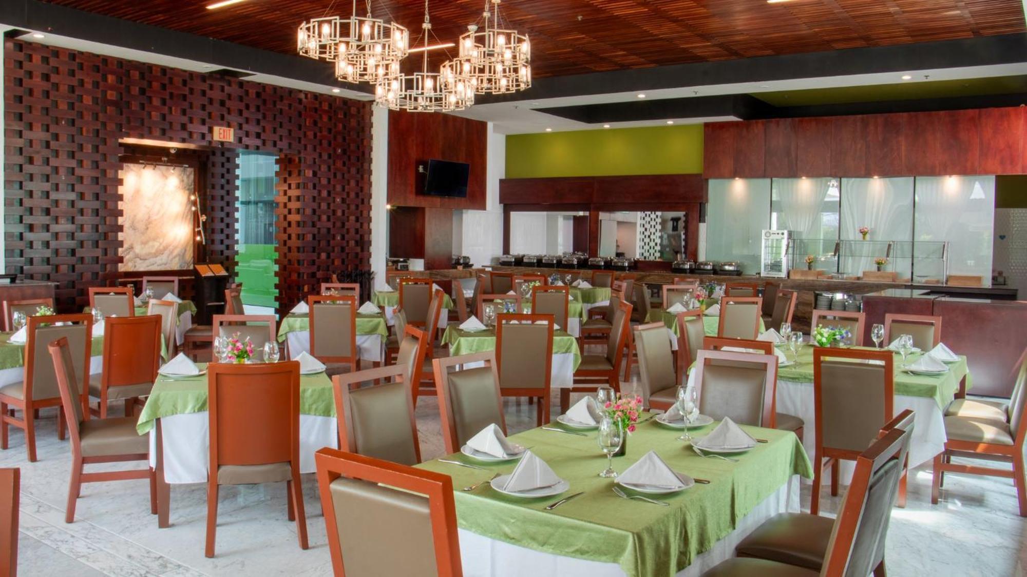 Holiday Inn Queretaro Zona Krystal By Ihg Buitenkant foto